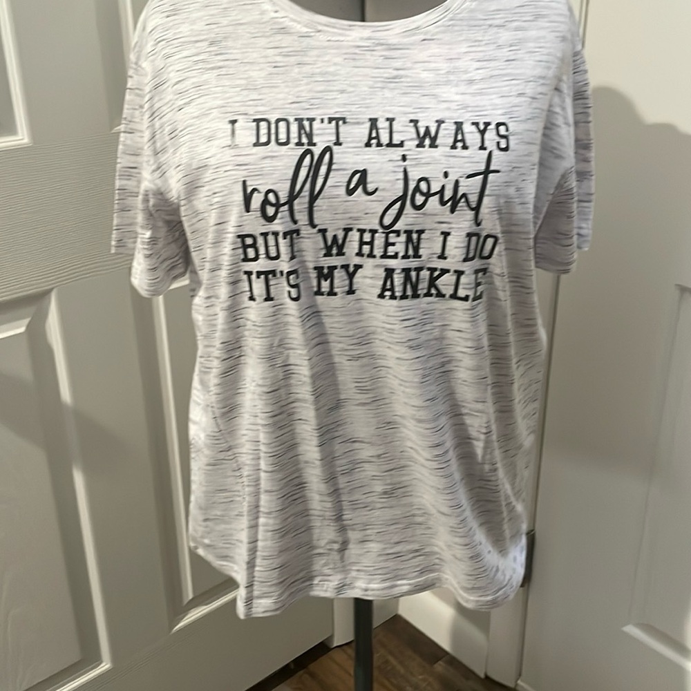 Novelty T-shirt unisex NWOT